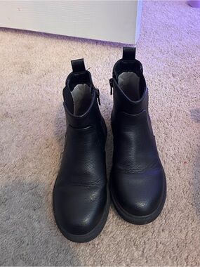 Kids Black Ankle Boots - Classic Chelsea Style